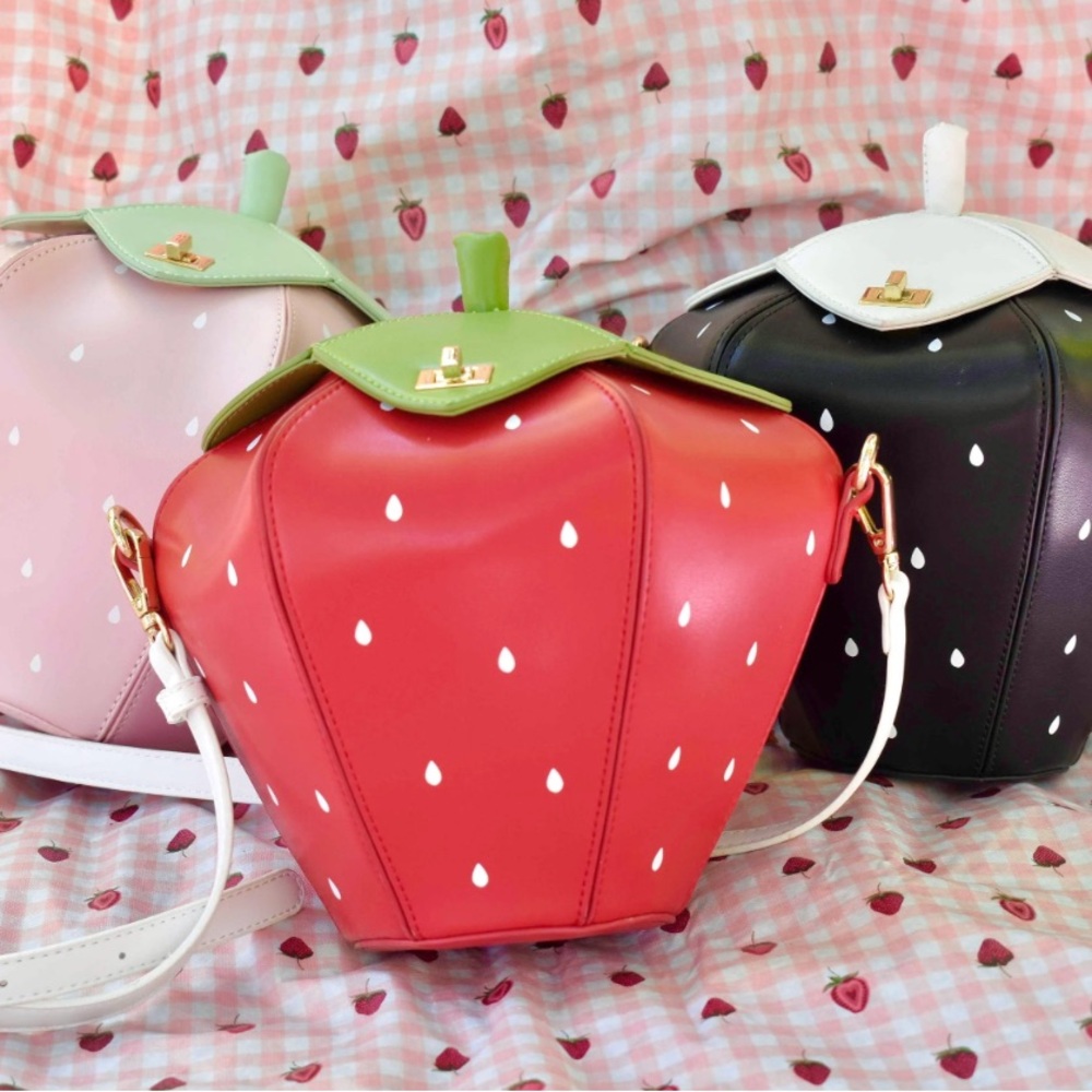 Strawberry Shaped Women's Crossbody Purse